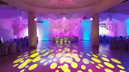 Oświetlenie dekoracyjne wesela 